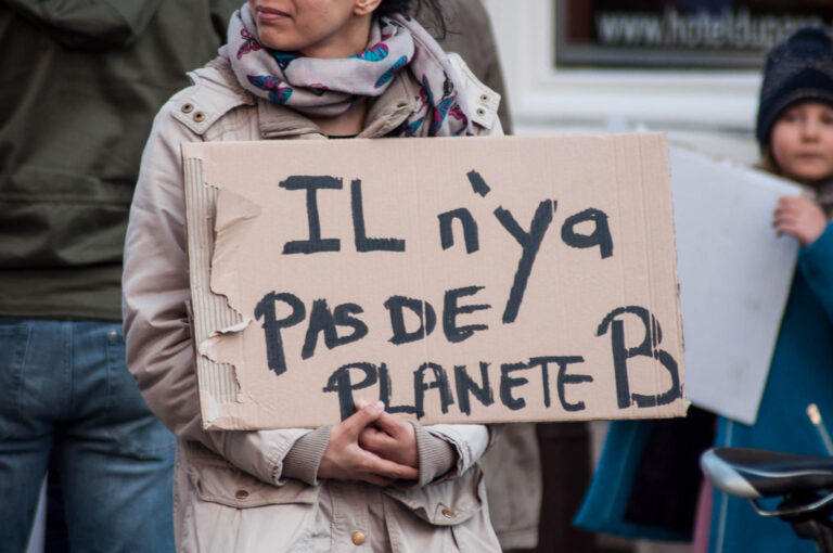 Les sociétés modernes doivent-elles renoncer à leur liberté pour préserver la planète ?