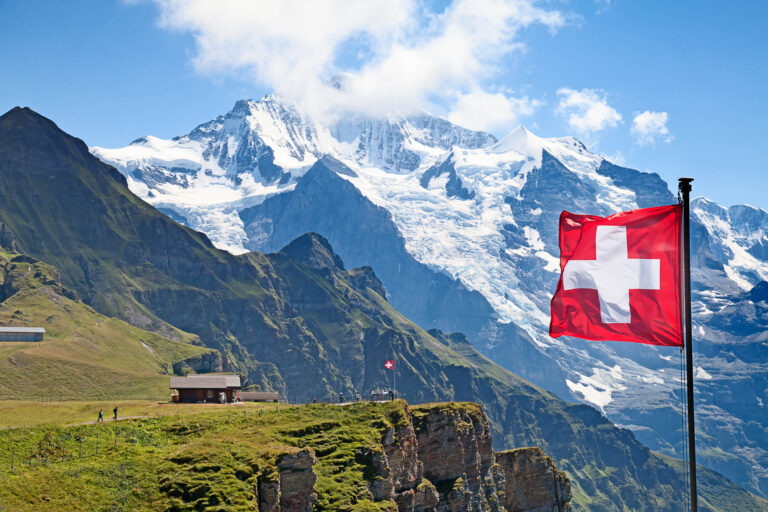 Is Switzerland Losing its Precious Heritage of Decentralization?